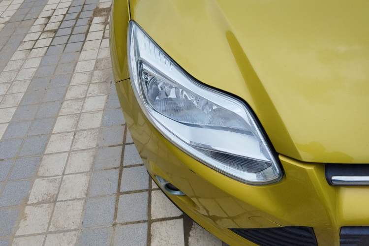 Used Ford Focus 2012 Hatchback 1.6L Automatic Fashion Edition
