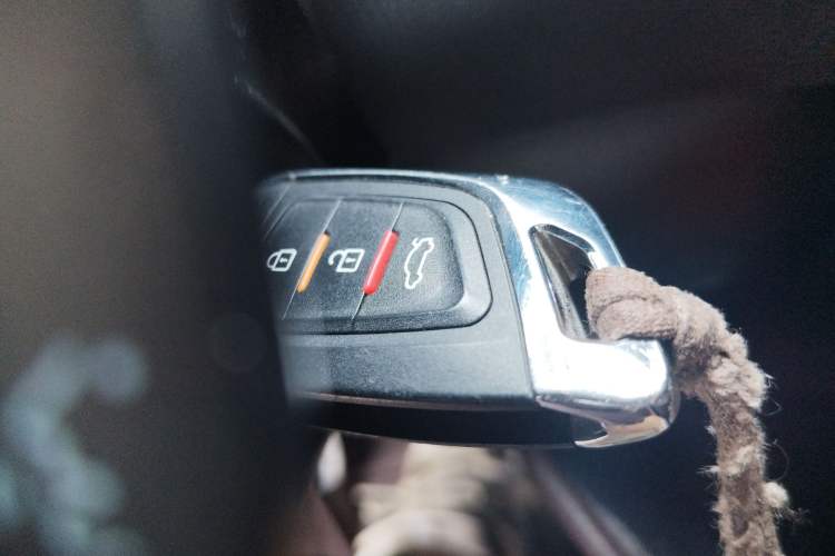 Used Ford Focus 2012 Hatchback 1.6L Automatic Fashion Edition
