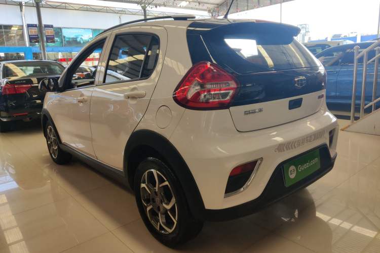 Used Geely Auto Vision X1 2017 1.3L Manual Frenzy Edition
