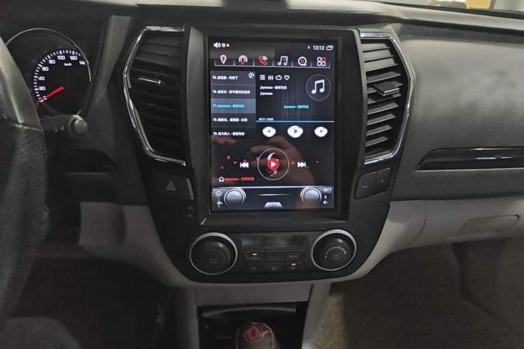 Used Dongfeng Aeolus A60 2016 1.6L Automatic Luxury Model Audio And AC Panel