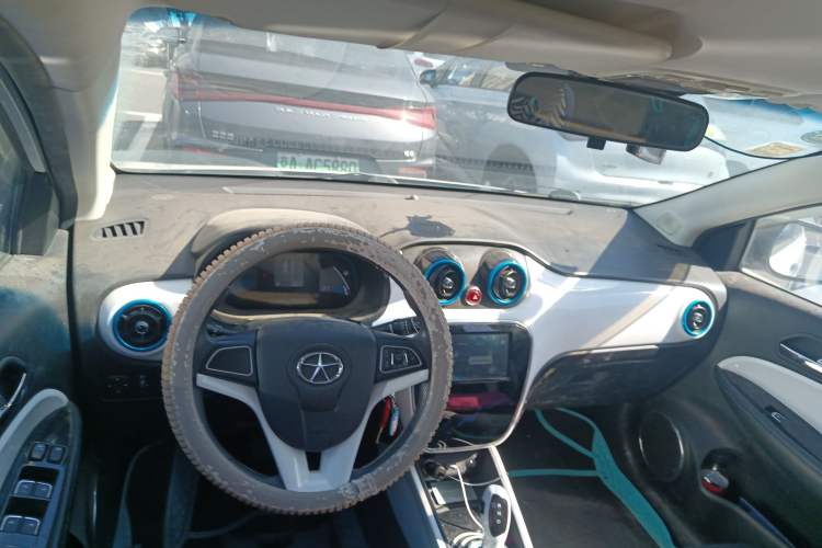 Used JAC iEV 2015 iEV5