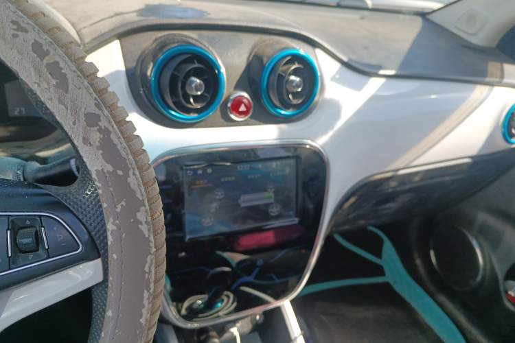 Used JAC iEV 2015 iEV5