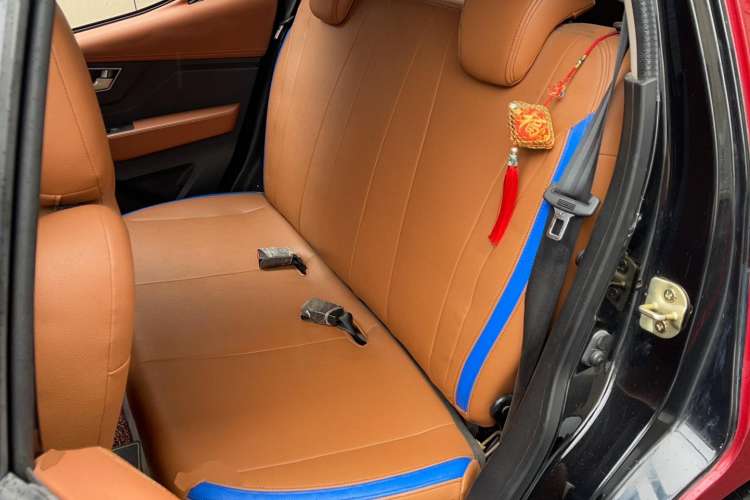 Used Zotye Cloud 100 2017 Cloud 100plus Luxury Model
