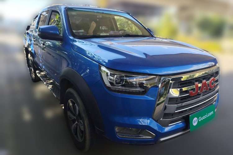 Used JAC  2019 2.0T Gasoline 4x4 Prestige Version Standard Double Cabin HFC4GA3-4D
