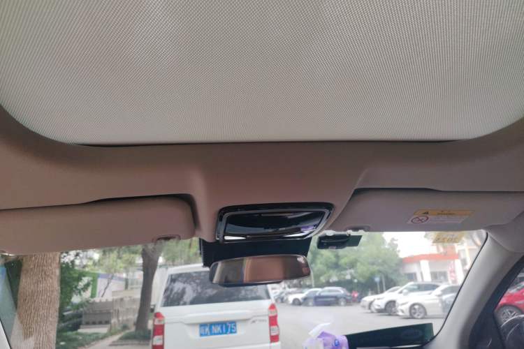 Used WM Motor W6 2021 520km PRO All-Round Edition