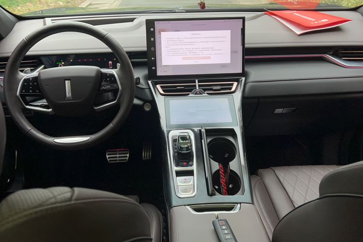 Used Wey Mocha 2021 2.0T Two-Wheel-Drive Premium Edition
