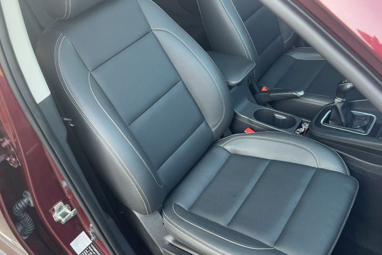 Used SWM X7 2016 1.8L Manual Luxury Edition 7 Seats
