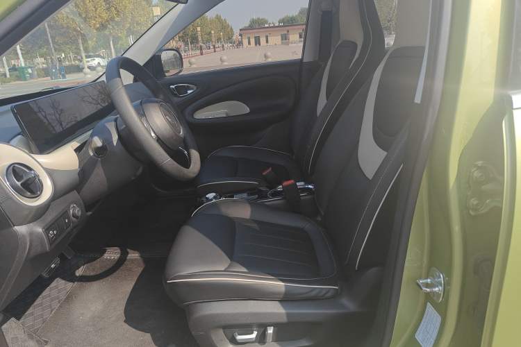 Used Wuling Bingo 2023 333 km Lingxi Connected Version
