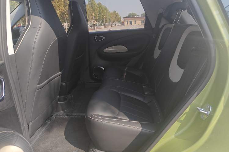 Used Wuling Bingo 2023 333 km Lingxi Connected Version
