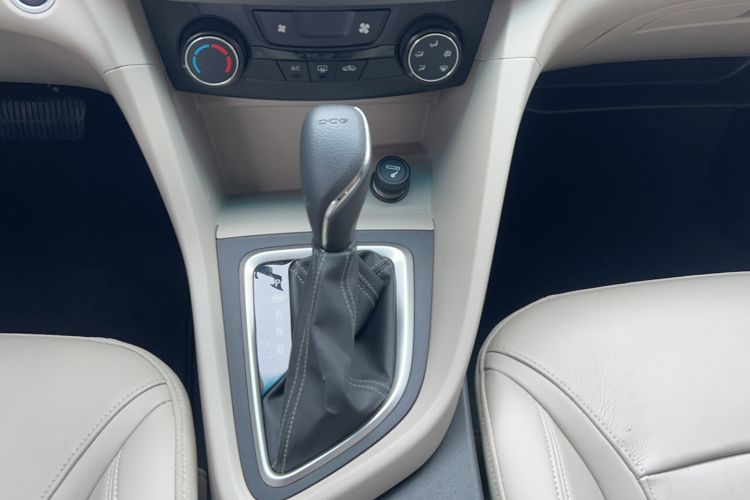 Used Buick Excelle GX 2018 15T Dual-Clutch Elite Model
