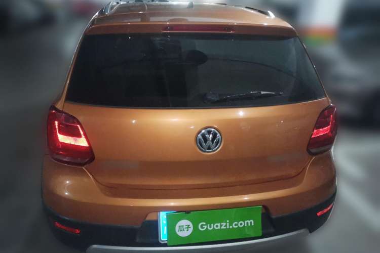 Used Volkswagen Polo 2014 1.6L Cross Polo Automatic
