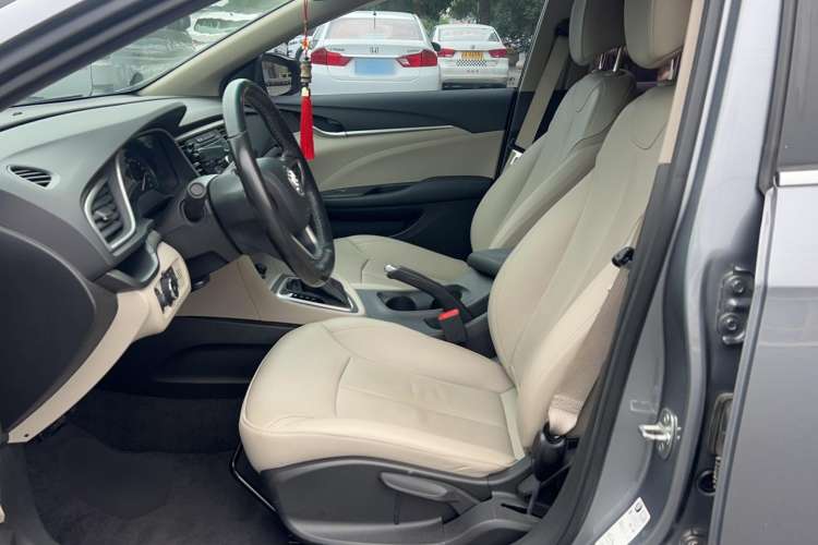 Used Buick Excelle GX 2018 15T Dual-Clutch Elite Model
