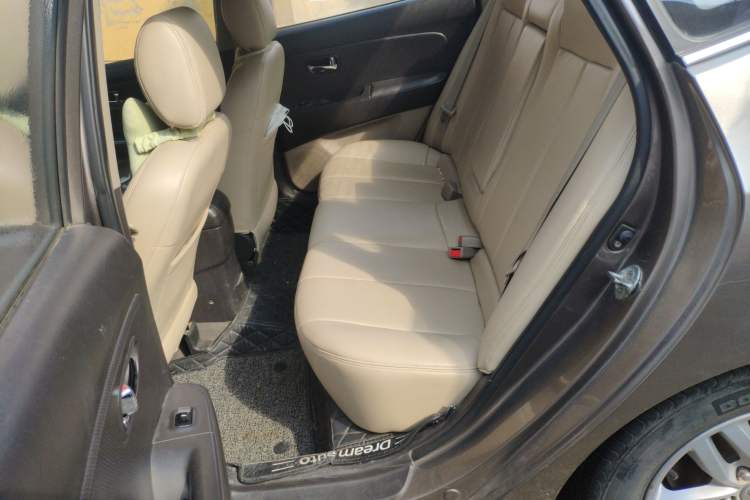 Used Hyundai Celesta 2011 1.6L Manual Luxury Model
