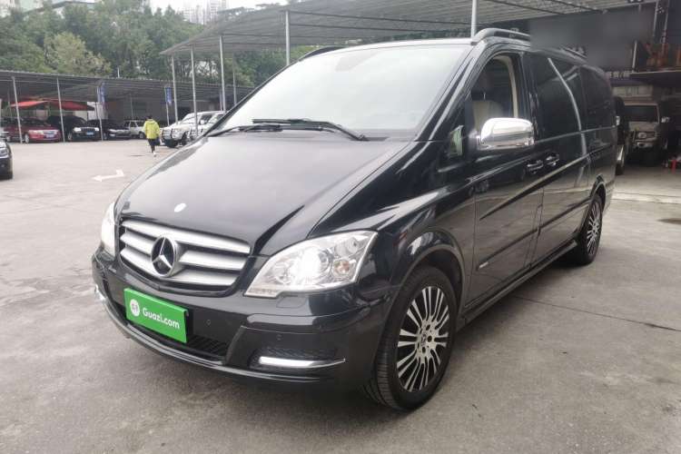 Used Mercedes-Benz Viano 2014 3.5L Premier Edition
