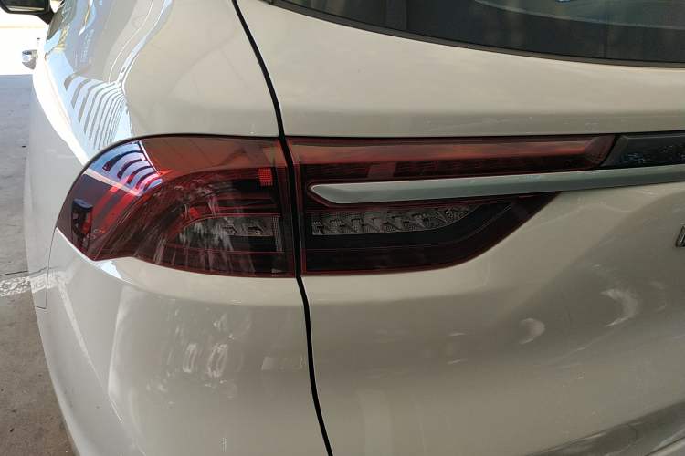 Used Geely Auto Haoyue 2022 1.8TD DCT Luxury 7-Seater