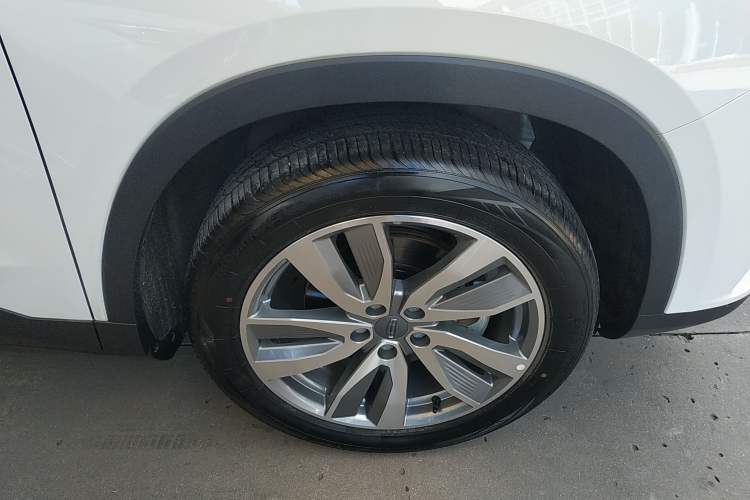 Used Geely Auto Haoyue 2022 1.8TD DCT Luxury 7-Seater