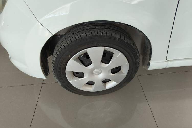 Used Suzuki Alto 2009 1.0L Manual Comfort Edition Left Front Wheel Hub