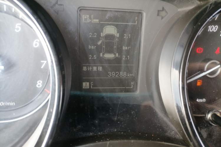 Used Wuling Hongguang PLUS 2019 1.5T Manual Luxury 7-Seater
