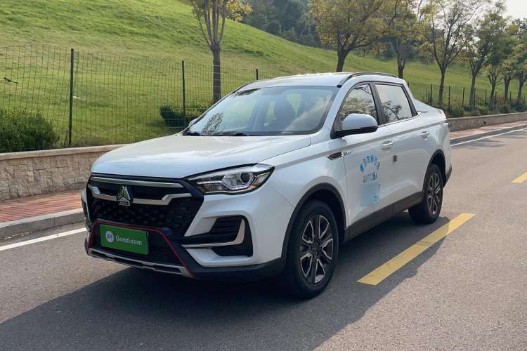 Used Sinotruk VGV VX7 2022 2.0T Automatic Elite Edition HY4C20B