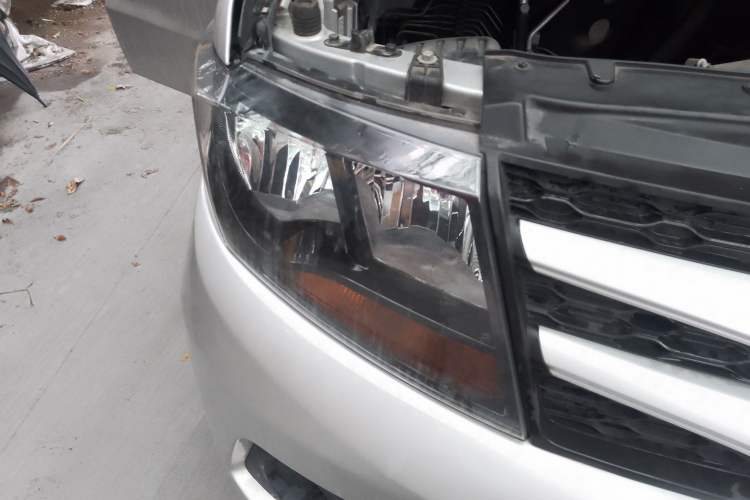 Used JAC M3 2019 PLUS Maker Edition 1.8L Luxury Model Right Front Headlight
