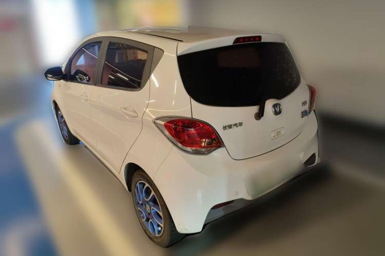 Used Changan Benni EV 2017 Pure Electric 180 km Fashion Model
