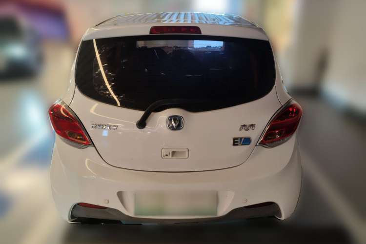 Used Changan Benni EV 2017 Pure Electric 180 km Fashion Model
