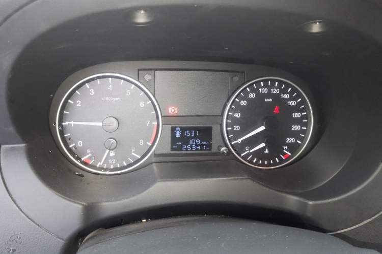 Used JAC M3 2019 PLUS Maker Edition 1.8L Luxury Model Instrument Cluster