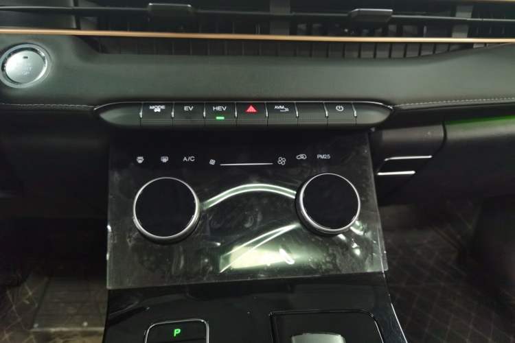 Used EXEED Zhuifeng C-DM 2022 1.5 TCI-DHT 105 km "Chengfeng Qi" Edition