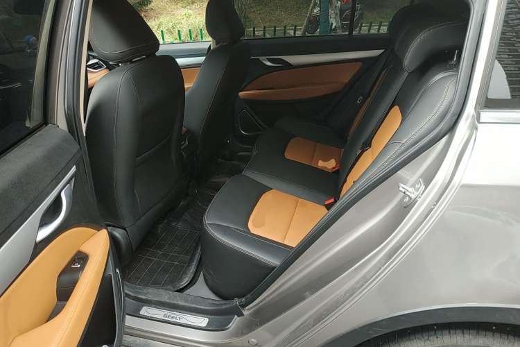 Used Geely Auto Vision S1 2018 1.4T CVT FENGXING Model
