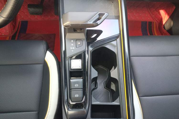 Used MG 5 Scorpio 2022 1.5T Trophy Sport Luxurious Edition