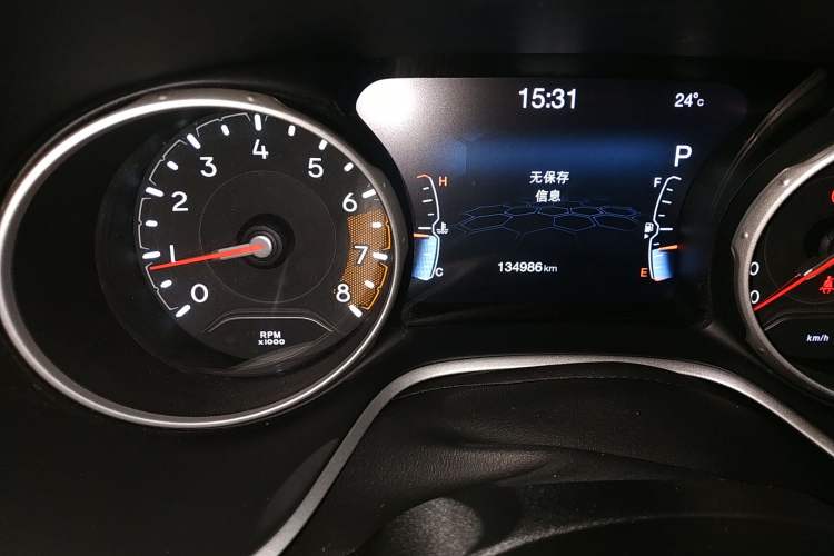 Used Jeep Compass 2017 200T Automatic Family Edition
