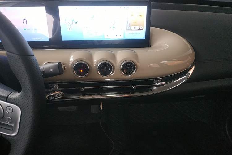 Used Wuling Bingo 2023 333 km Lingxi Connected Version
