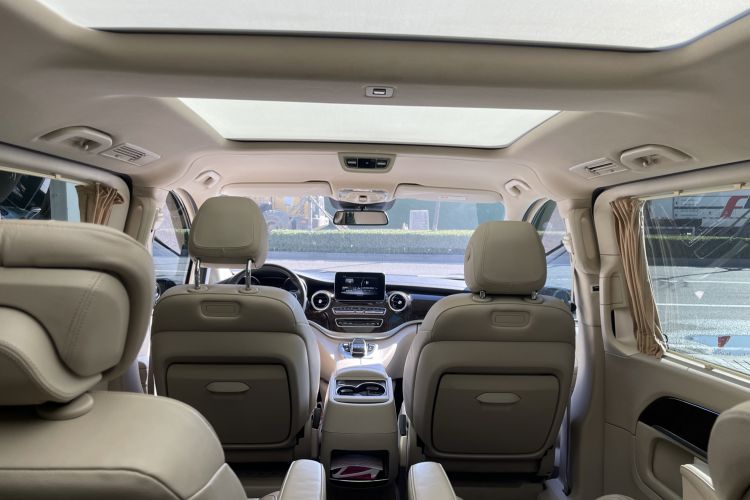 Used Mercedes-Benz V-Class 2017 V 260 L Prestige Extended Edition