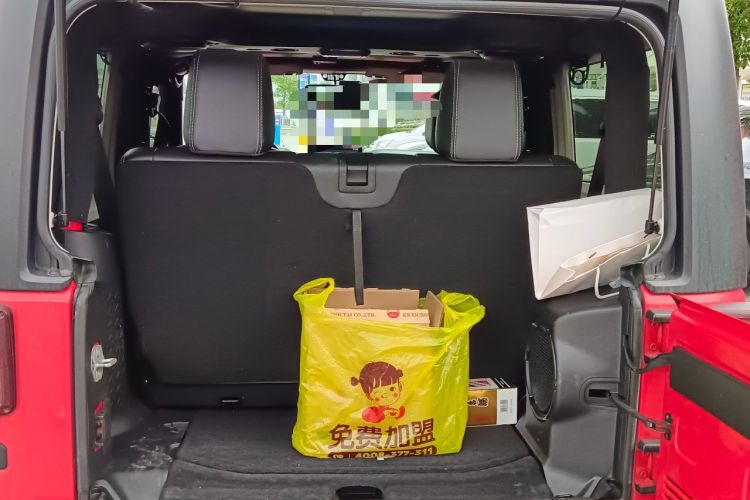 Used Jeep Wrangler 2013 3.6L Sahara two-door model
