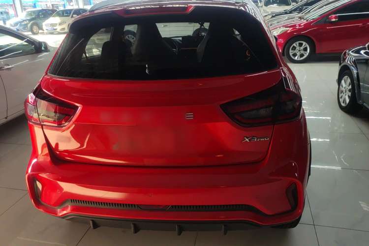 Used Livan X3 PRO 2022 1.5L CVT Xiao Sa
