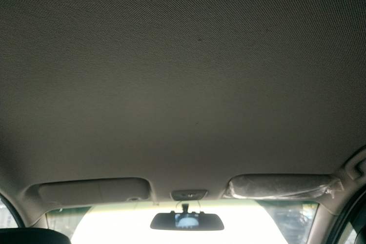 Used Wuling Hongguang S3 2018 1.5T Manual Comfort Model China V Standard
