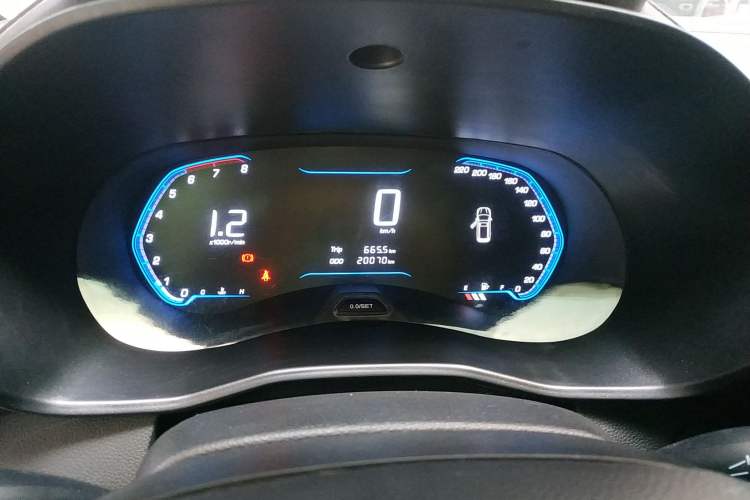 Used Wuling Hongguang S3 2018 1.5T Manual Comfort Model China V Standard
