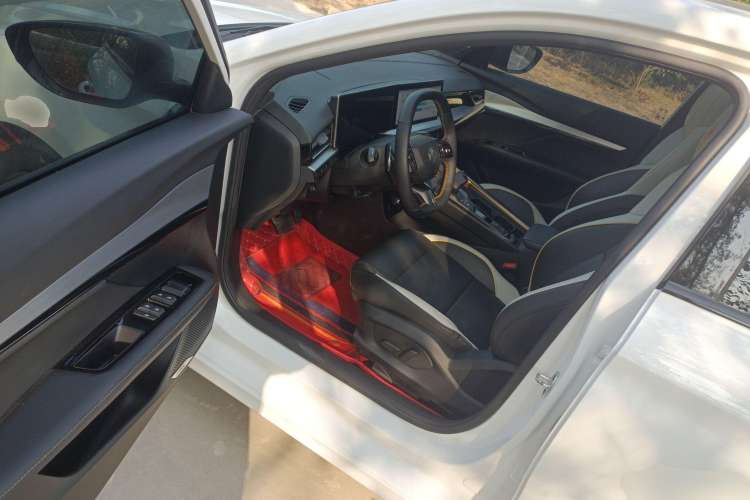 Used MG 5 Scorpio 2022 1.5T Trophy Sport Luxurious Edition