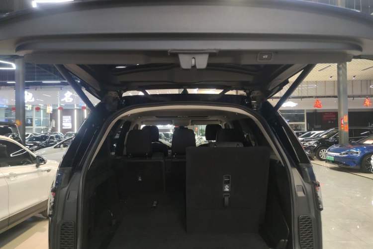 Used Land Rover Discovery 2017 3.0 SC V6 SE
