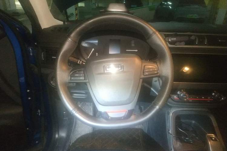 Used Qoros 5 2019 Qoros 5S 1.6 TGDI Prestige Model
