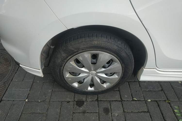 Used Toyota YARiS L Zhi Xuan 2017 1.5E CVT Enhanced Performance Edition
