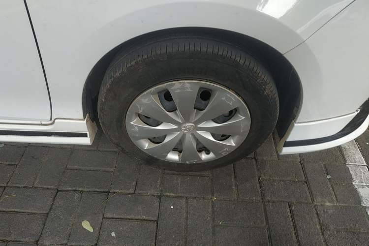 Used Toyota YARiS L Zhi Xuan 2017 1.5E CVT Enhanced Performance Edition
