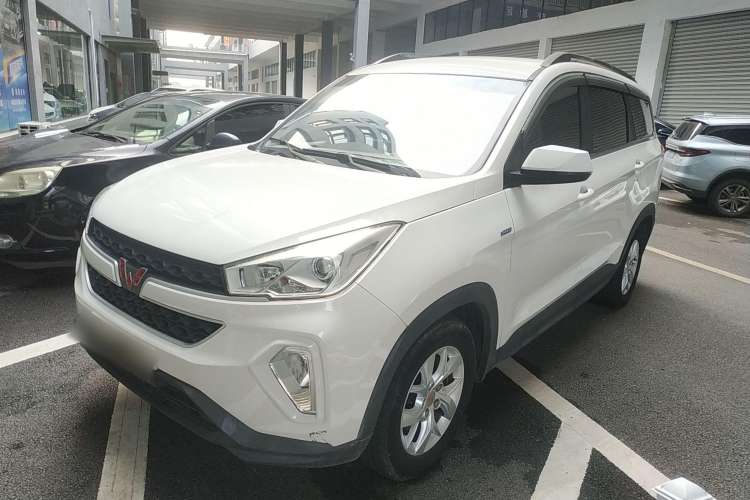 Used Wuling Hongguang S3 2018 1.5T Manual Comfort Model China V Standard