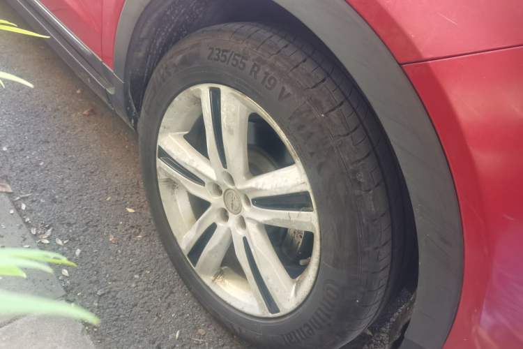 Used Zotye T700 2017 1.8T Dual-Clutch Luxury Model