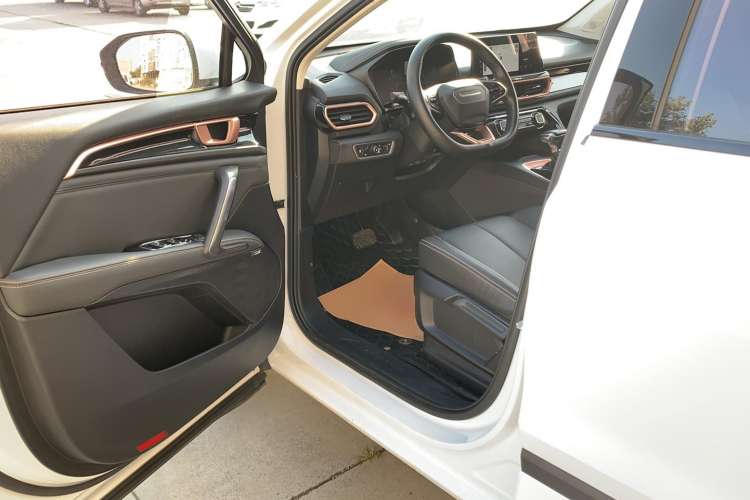 Used Baojun RS-5 2019 1.5T CVT Intelligent Drive Luxury Edition China VI