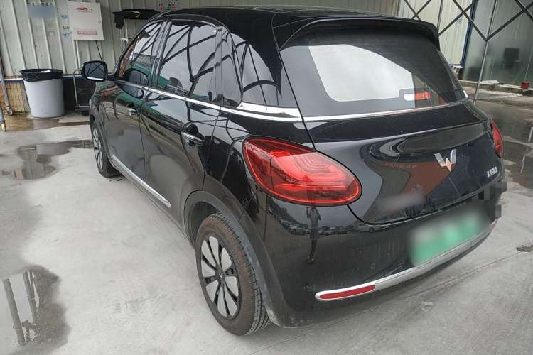 Used Wuling Bingo 2023 333 km Lingxi Connected Version
