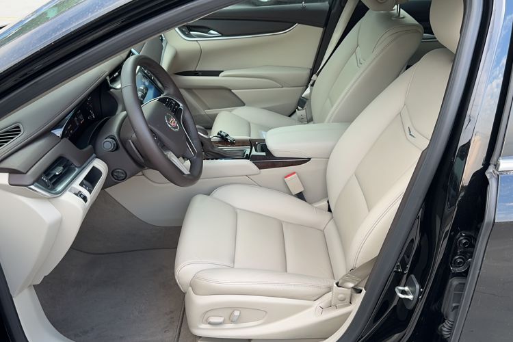 Used Cadillac XTS 2015 28T Comfort Model
