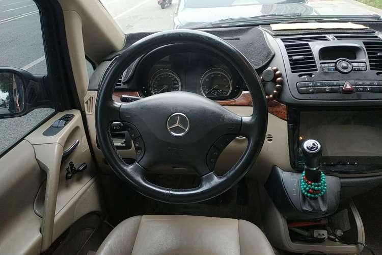 Used Mercedes-Benz Viano 2010 2.5L Prestige Edition Steering Wheel