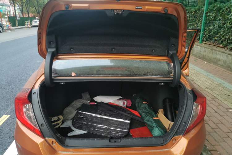 Used Honda Civic 2016 220TURBO CVT Luxury Edition
