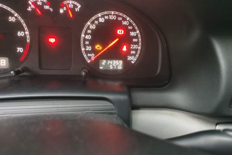 Used Volkswagen Passat 2007 2.0L Manual Standard Edition
